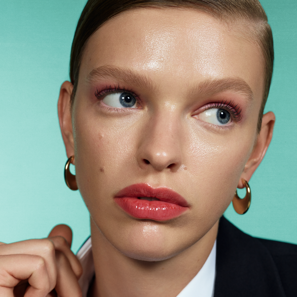 How to Brighten Dull Skin for a More Glowing Appearance